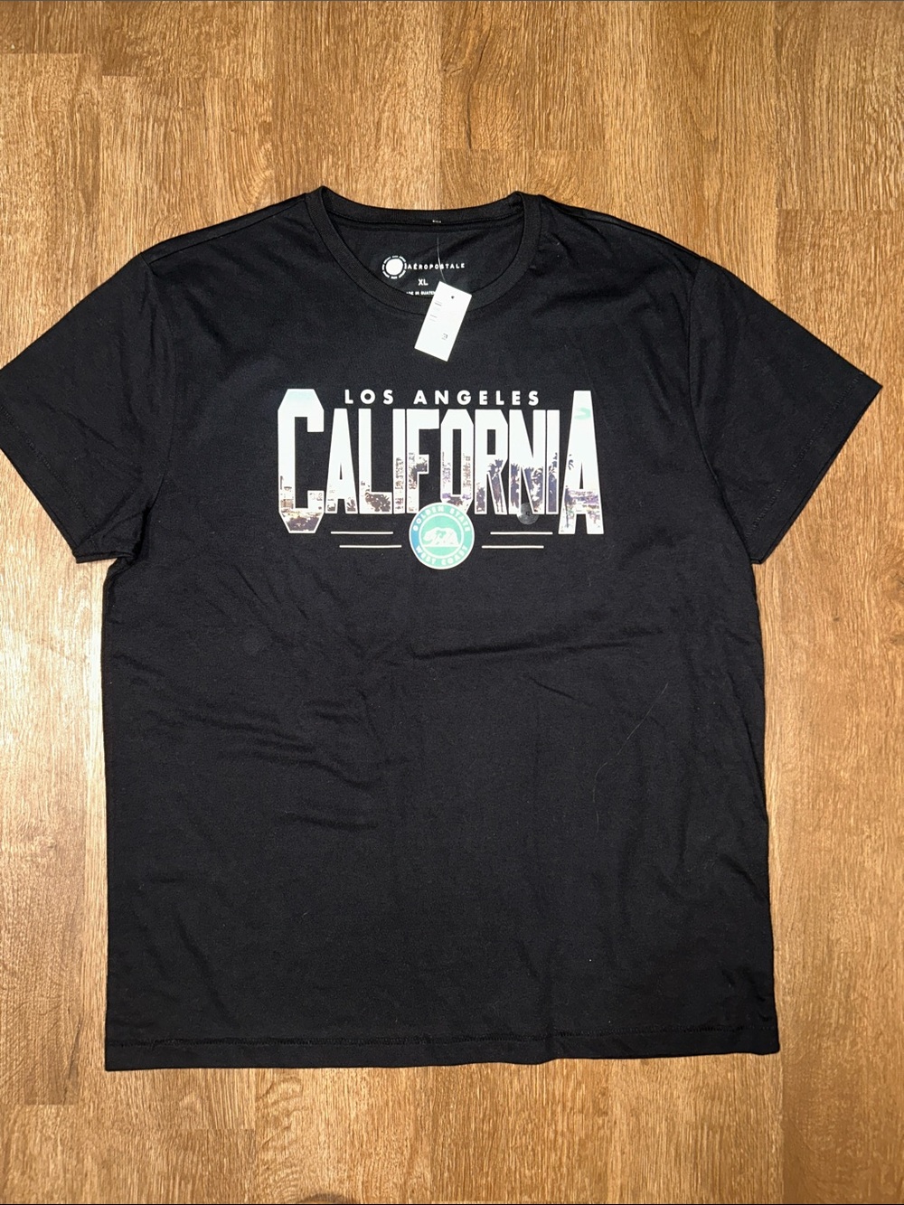 Aeropostale Black Los Angeles California Graphic Tee